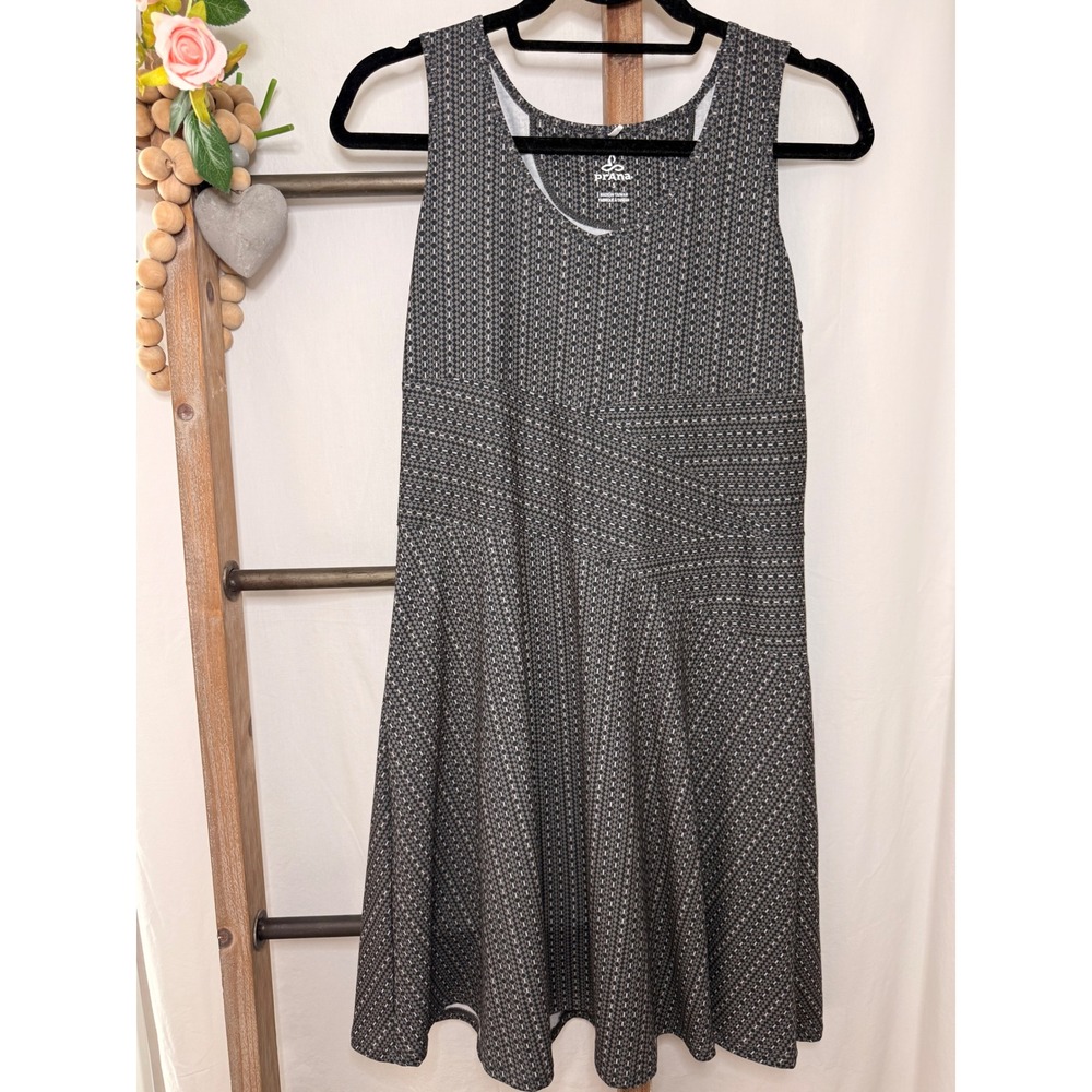 Prana Womens Grey Geometric Print Sleeveless Fit and Flare Athletic Dress Small - Picture 2 of 9